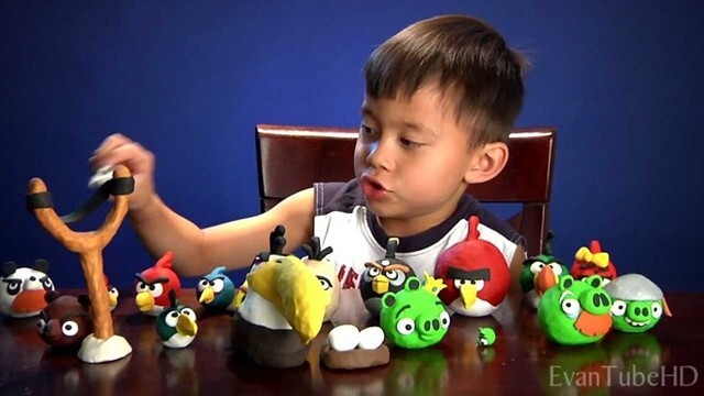 Cậu bé 8 tuổi kiếm được 1,3 triệu USD/năm nhờ Angry Birds