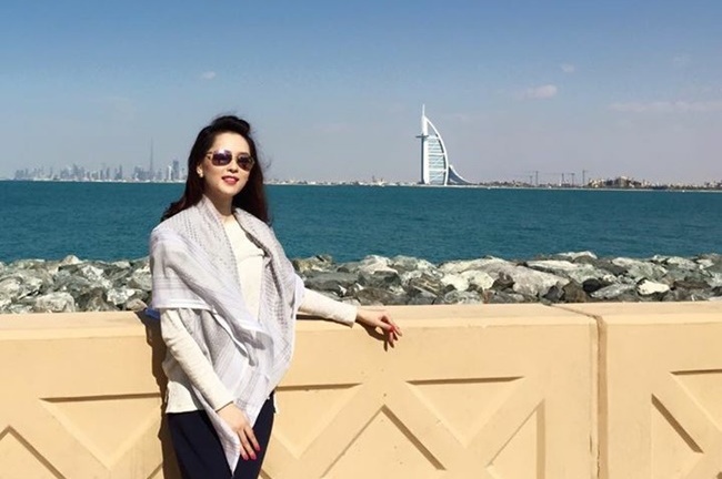 Á hậu Thái Như Ngọc xinh đẹp khoe ảnh du xuân ở Dubai