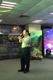 Video: Phó Tổng giám đốc Viettel hát “Chắc ai đó sẽ về” gây sốt