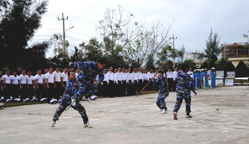 Cảnh sát biển, hải quân đồng loạt ra quân huấn luyện năm 2015