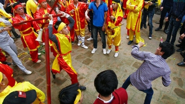 Xử lý nghiêm những hành vi tiêu cực tại các lễ hội đầu xuân