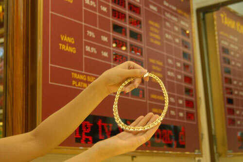 Giá vàng hôm nay (6/3): Giá vàng SJC tiếp tục giảm mạnh