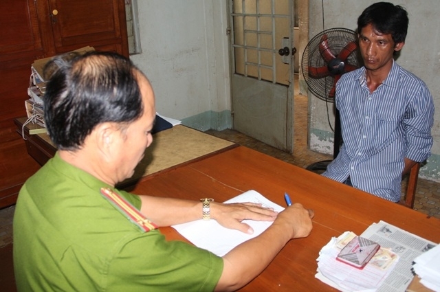 Con nghiện liều lĩnh xông vào ngân hàng cướp 27 triệu đồng