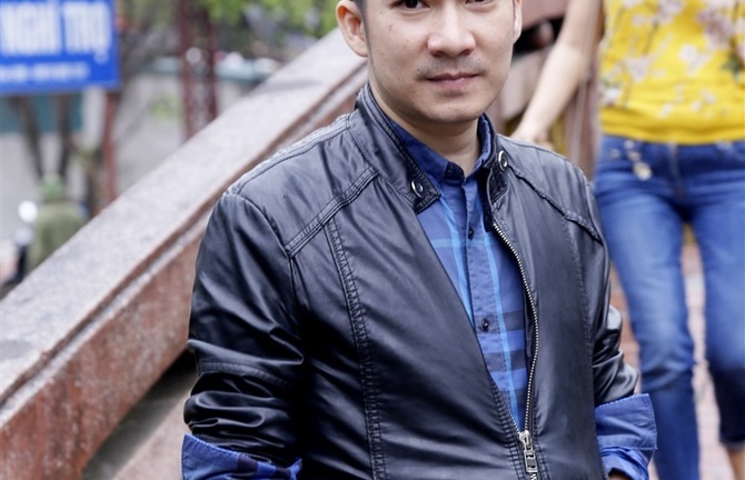 Quang Hà đưa mẹ đi chùa nhân dịp ngày Rằm tháng Giêng