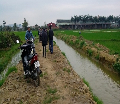 Bí hiểm xác nam thanh niên với hàng trăm vết thương trên người