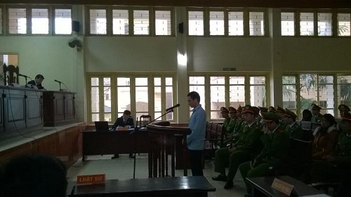 Chất vấn Chánh án TAND Tối cao về oan sai, hủ tục