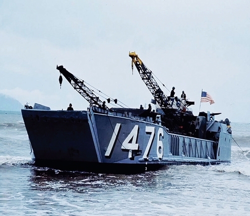 Nhìn lại  hình ảnh đánh dấu “50 năm ngày Mỹ đổ quân vào Đà Nẵng”