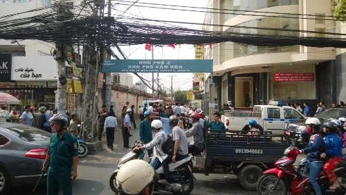 Thiếu tá quân đội tử vong sau khi rơi từ tầng 2 xuống