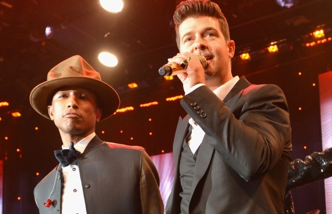 Robin Thicke và Pharrell Williams bị phạt 7,4 triệu USD vì đạo nhạc