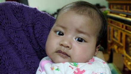 Chuyên gia lý giải chuyện lạ bé 1 tháng tuổi biết nói