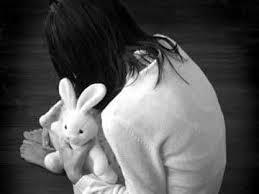 Bắt ông hàng xóm nhiều lần xâm hại 3 bé gái