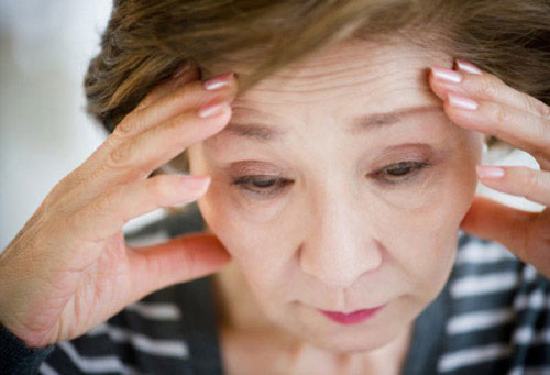 Tôi vừa bị đứa con dâu lăng loàn bắt phải xin lỗi