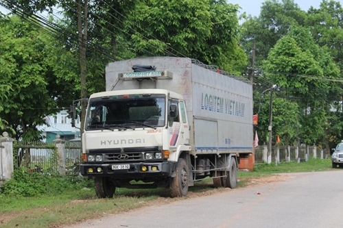 Đang làm nhiệm vụ, trung úy CSGT bị xe tải tông trọng thương