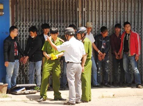 Hỗn chiến giữa ngã ba đường: Triệu tập đối tượng liên quan