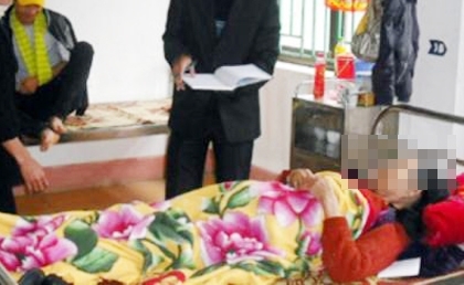 Bắt kẻ hiếp dâm cụ bà 85 tuổi bị tai biến không cử động được