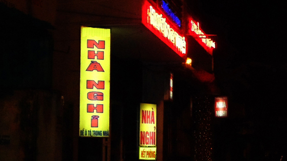 Rình phụ nữ