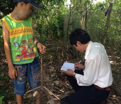 Quặn lòng bé trai 10 tuổi chống chọi với ung thư 10 năm qua