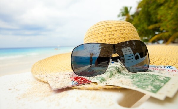 Mẹo du lịch 30/4-1/5 tiết kiệm mà vẫn vui