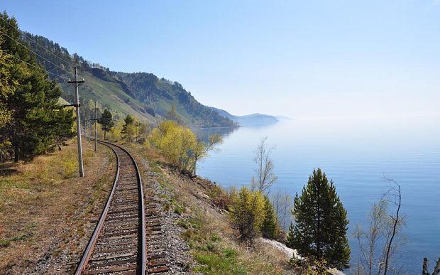 10 lí do đi du lịch bằng tàu hỏa tốt hơn máy bay