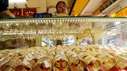 Giá vàng hôm nay (17/4): Giá vàng SJC trong nước tăng nhẹ