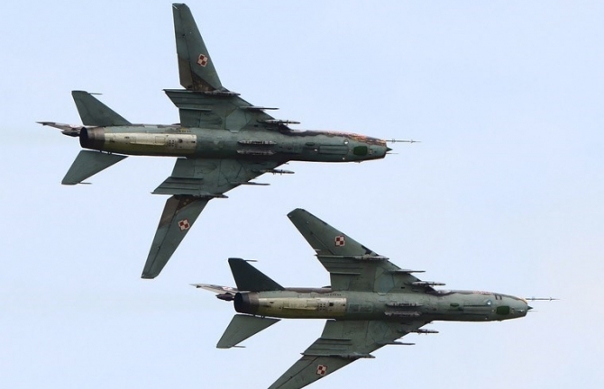 Máy bay Su-22 rơi ở Bình Thuận: Hàng trăm phương tiện đang tìm kiếm