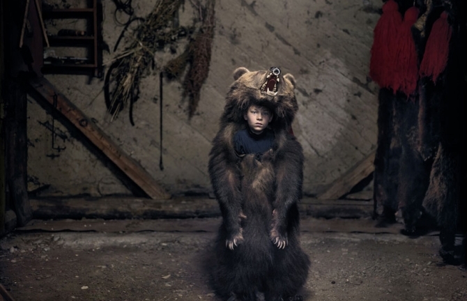 Chùm ảnh: Thế giới đang dần biến mất ở Đông Âu