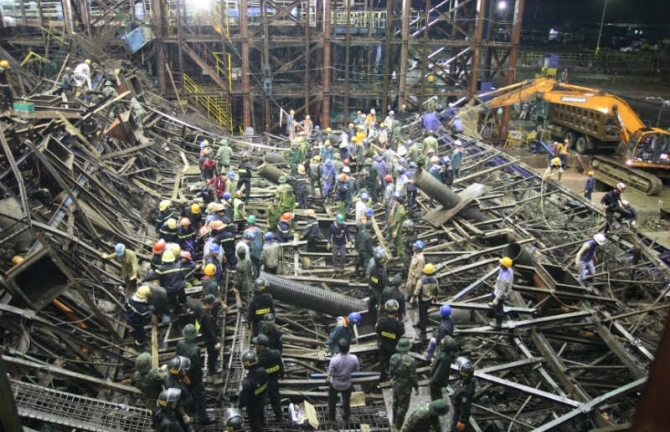 Lại sập giàn giáo ở Hà Tĩnh, một công nhân tử vong