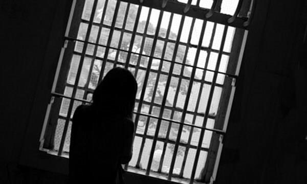 Hot girl trại giam: 14 tuổi đã thử cuộc sống vợ chồng