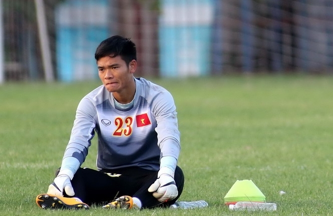 Vì sao Miura gọi 2 tiền đạo nhưng lại triệu tập 4 thủ môn?