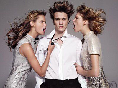 Tình địch lại chính là vợ cũ của chồng