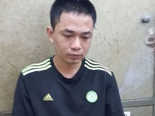 Gã trai ngáo đá lôi người yêu ra làm con tin