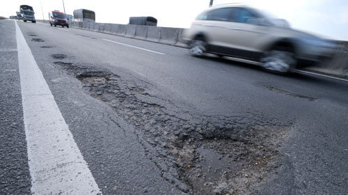 Giá 554 tỉ đồng/km đường “đắt nhất hành tinh”...  có xắt ra miếng?