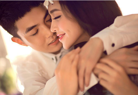 Nuông chiều vợ đến mức vợ ngoại tình không dám bắt quả tang