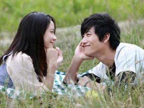 Lần đầu vào nhà nghỉ với bạn trai đã bị đánh ghen tơi tả