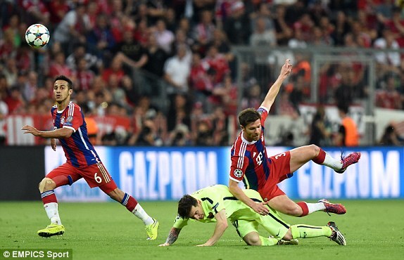 Bayern Munich 3-2 Barcelona: Chiến thắng an ủi