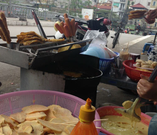 Chấn động nghi vấn thức ăn đường phố có chất gây nghiện