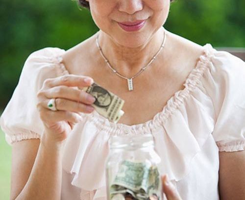 Mẹ chồng trở mặt khi gia đình tôi phá sản