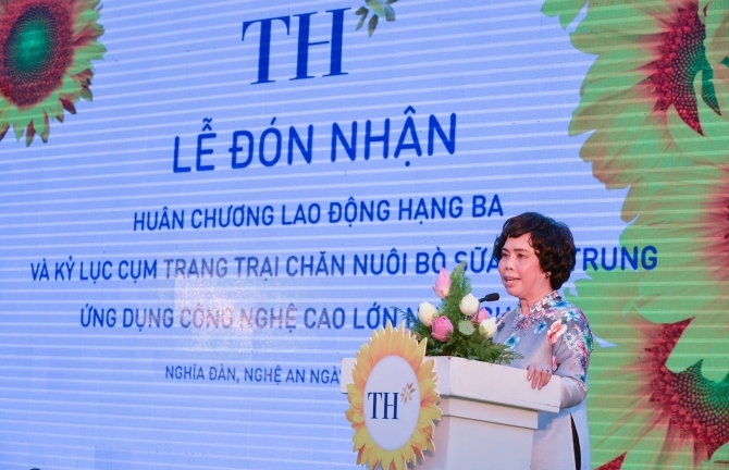 Tập đoàn sữa TH True Milk được vinh danh Kỷ lục châu Á