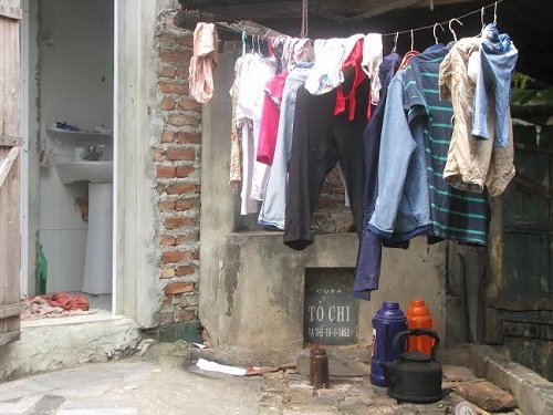 Lạnh người ở nơi sống chung với người đã chết