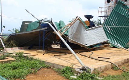 Mưa đá kèm lốc xoáy gây thiệt hai nặng ở Đắk Nông