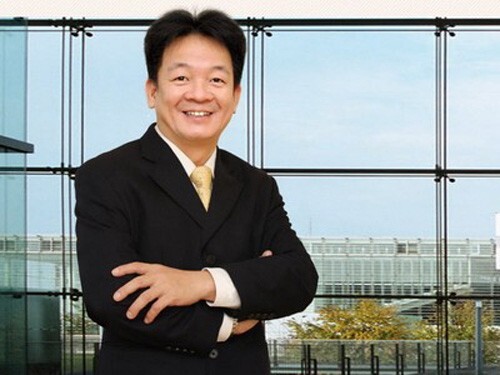 Bầu Hiển: