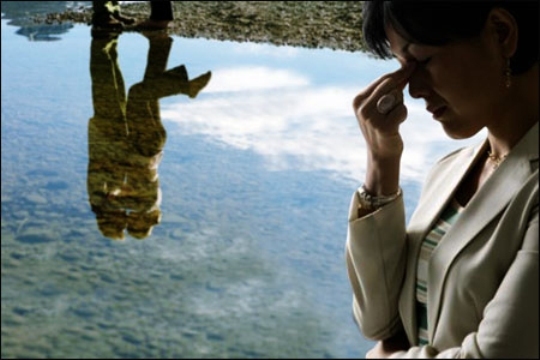 Nỗi khổ tâm của người vợ khi chồng năm lần bảy lượt ngoại tình