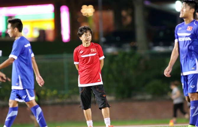 Mang số bác sỹ kỷ lục tới SEA Games 28, Miura vẫn chưa hết ám ảnh chấn thương