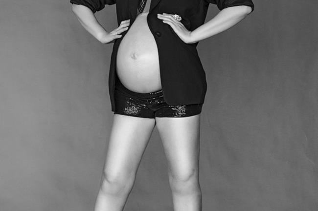 Thu Minh đã hạ sinh con trai đầu lòng