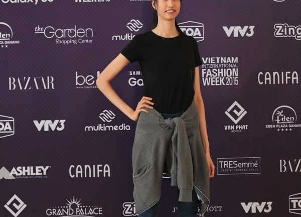 Cô gái cao 1m90 phá kỷ lục tại Vietnam’s Next Top Model 2015