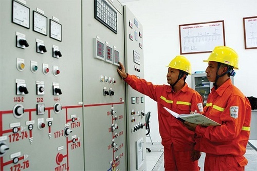 Giá điện: Sắp thả nổi, kiến nghị tăng giá điện với các “ông lớn”