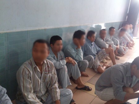 10\% người Việt bị tâm thần, cười một mình cũng là bệnh