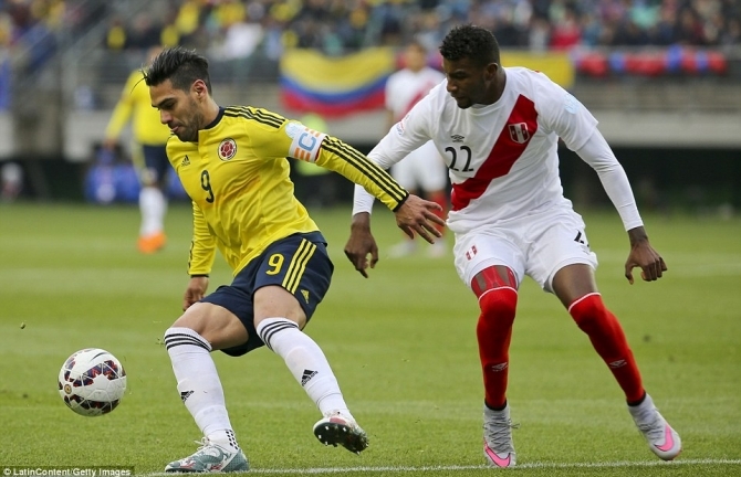 Brazil thắng thuyết phục, Colombia hoà nhạt nhoà vào tứ kết