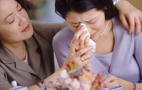 Chết lặng khi biết bí mật mà mẹ chồng khổ sở giấu kín