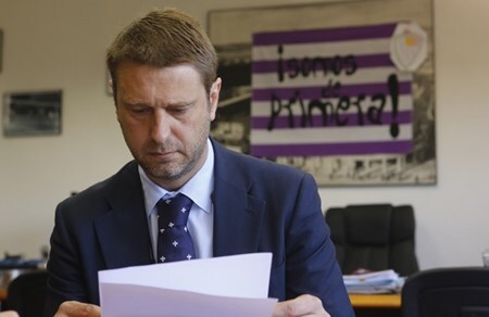 Cả Barcelona lẫn Real Madrid đều bán độ?